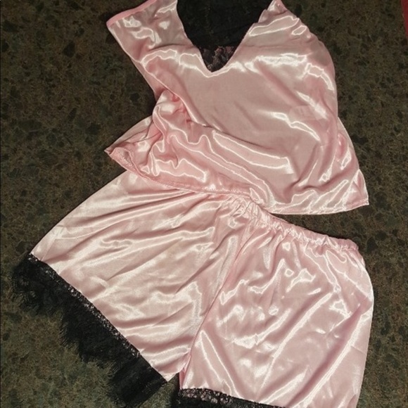 Sexy Silk Eyelash Lace Pajamas Set - Picture 4 of 4